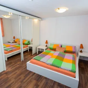 Schöne Ferienwohnung Am Schlosspark Apartment Bad Brückenau